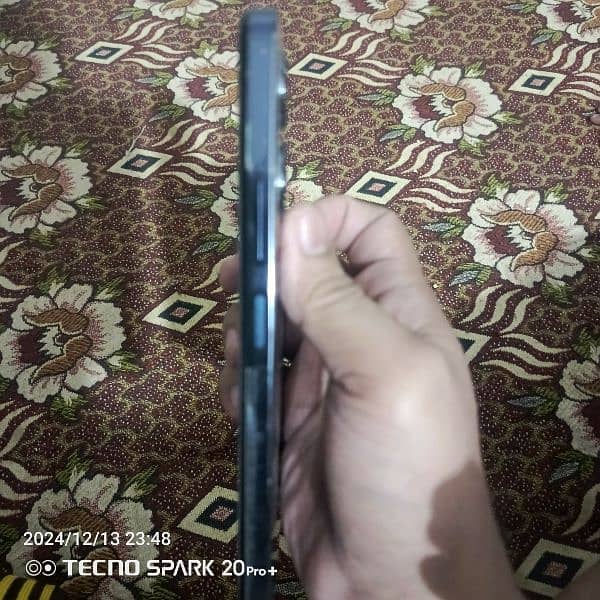 note 30 infinix arjand sell. . . 2