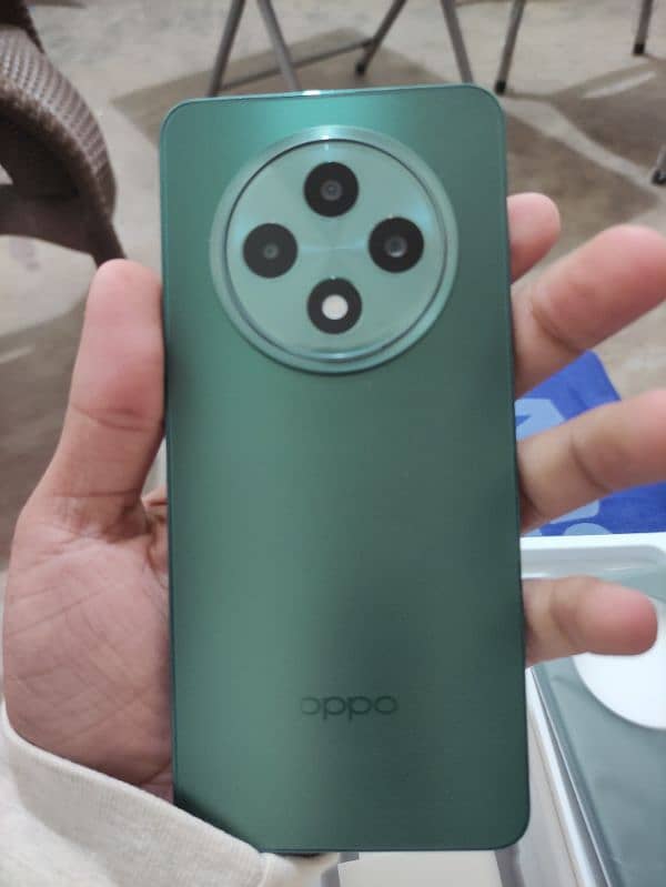 Oppo Reno 12F 5G 12/256 2