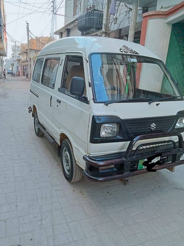 Suzuki Bolan 2015 5