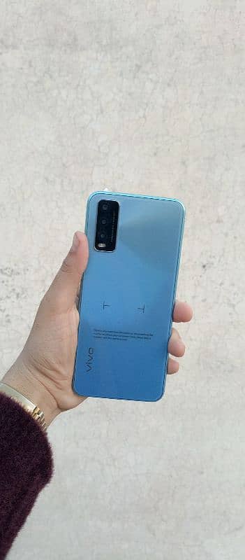 Vivo y20s  ( 8+256GB ) 3