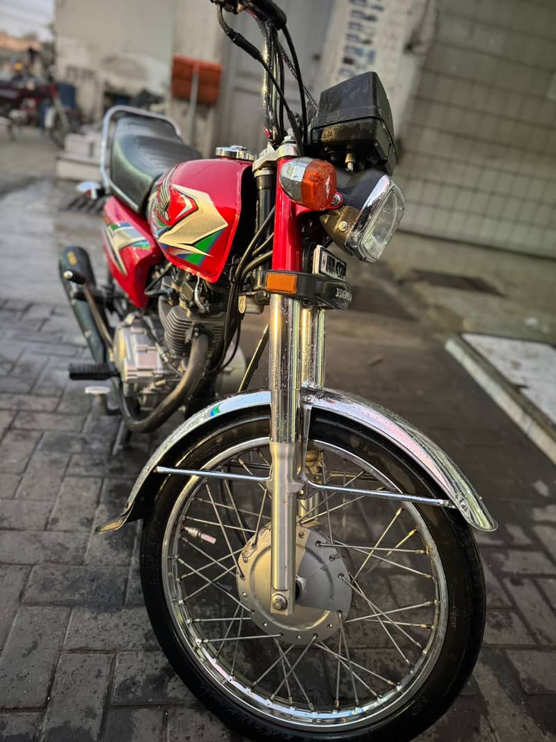 Honda CG 125 2023 1