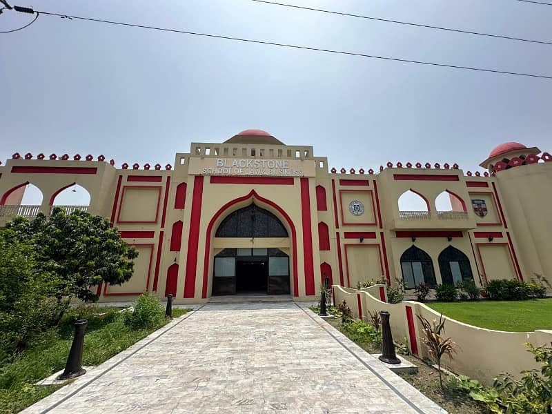 Building Avaliable For Rent Near Mall Of Gujranwala 0