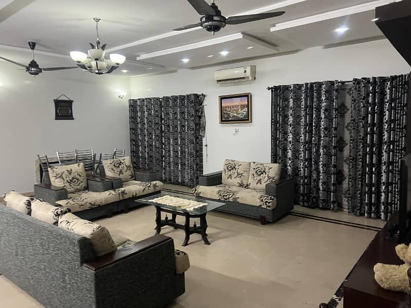 Independent Ground lock portion 1Kanal Furnished Upper Portion for rent in Phase1 Bahria Town rwp 7