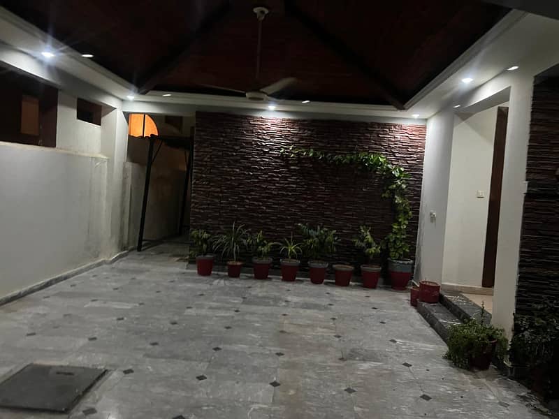 Independent Ground lock portion 1Kanal Furnished Upper Portion for rent in Phase1 Bahria Town rwp 13