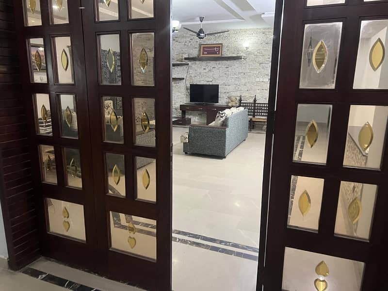 Independent Ground lock portion 1Kanal Furnished Upper Portion for rent in Phase1 Bahria Town rwp 15