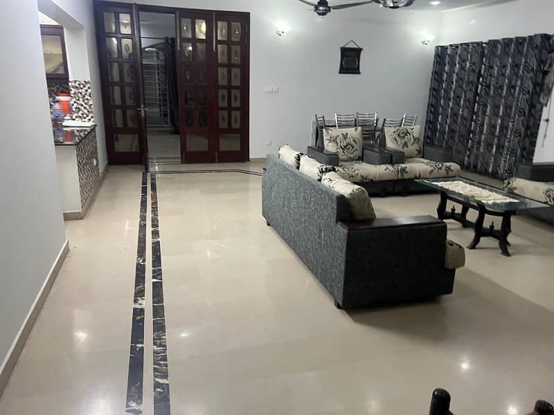 Independent Ground lock portion 1Kanal Furnished Upper Portion for rent in Phase1 Bahria Town rwp 26