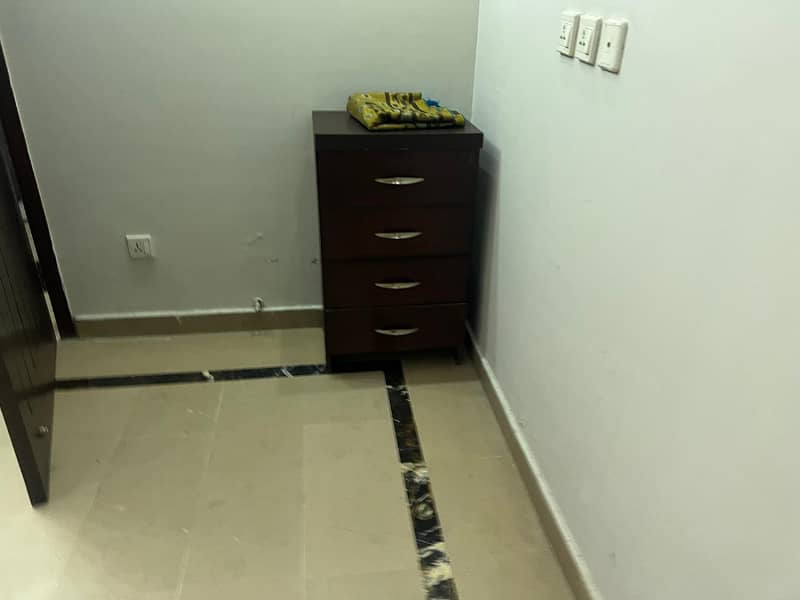 Independent Ground lock portion 1Kanal Furnished Upper Portion for rent in Phase1 Bahria Town rwp 30