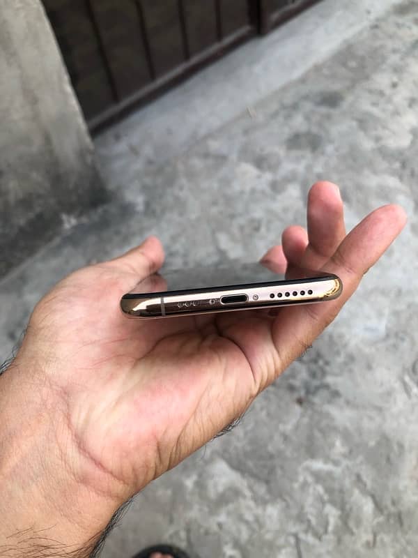 iphone xs dual pta 1