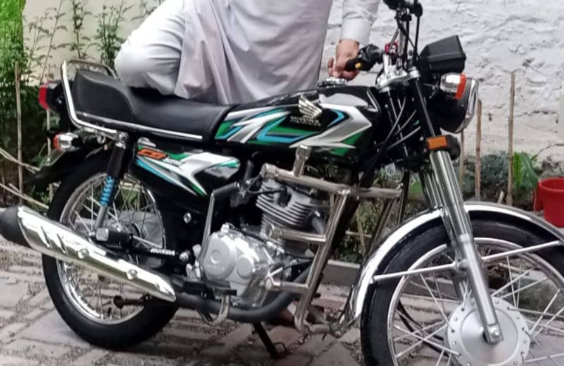 23 model 125 contact 03239939908 1