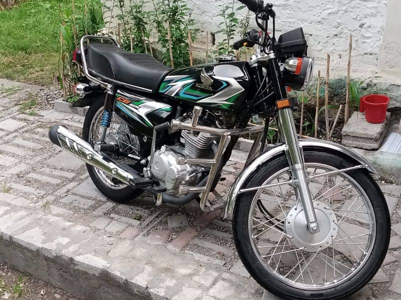 23 model 125 contact 03239939908 2