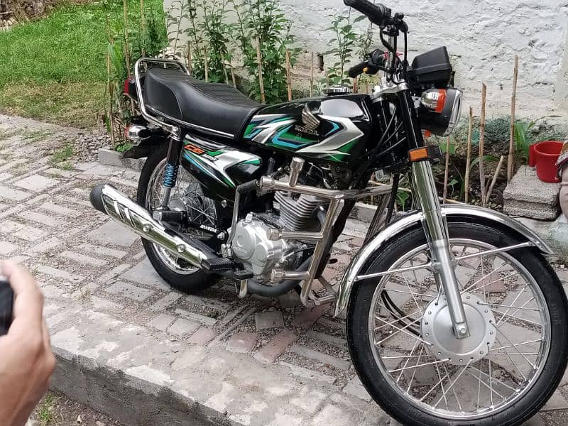 23 model 125 contact 03239939908 3