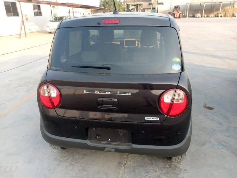 Suzuki Alto Lapin 2024 2