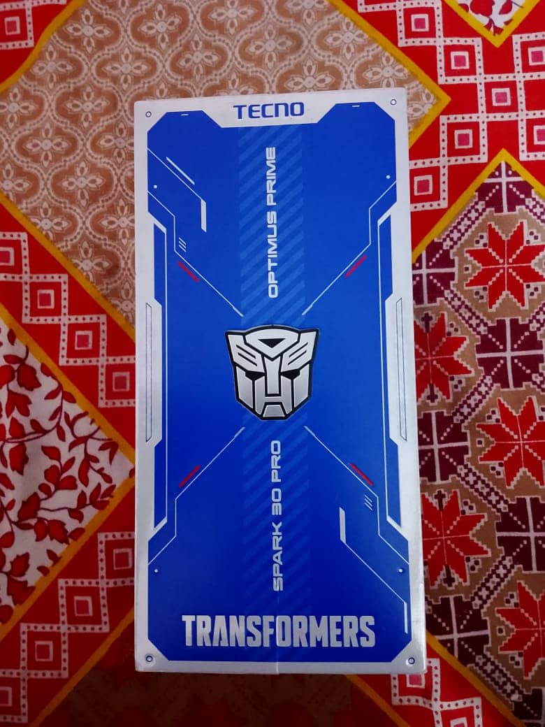 Techno Spark 30 Pro Transformer Edition 0