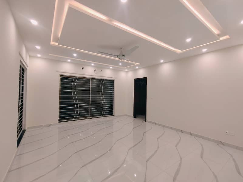 1 Kanal Upper Portion for Rent in DHA Lahore Phase 4 Near DID Commercial 7