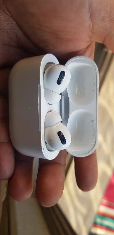 Airpods 1