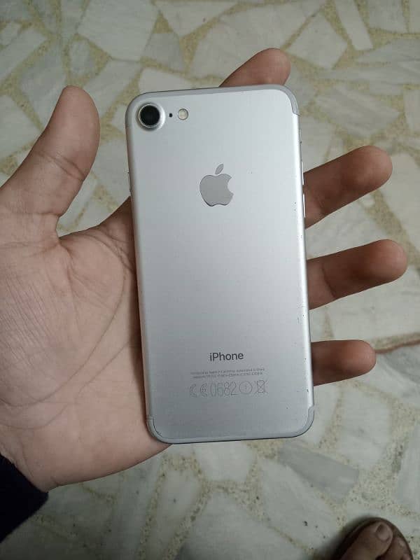 iphone 7 128gb pta approved 0