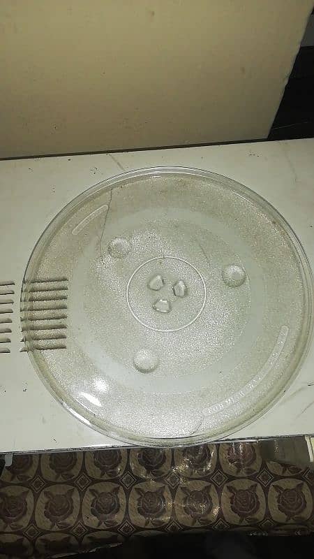 LG Microwave 3