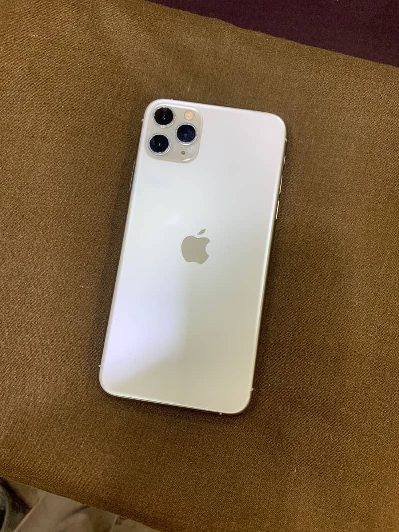 Apple iPhone 11 Pro Max 6