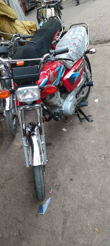 HONDA CG 125 urgent sale 4