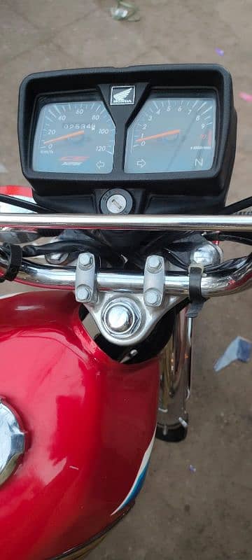 HONDA CG 125 urgent sale 8