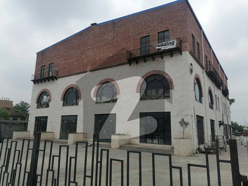 8 KANAL COMMERCIAL BUILDING ON MAIN CANALA ROA 0