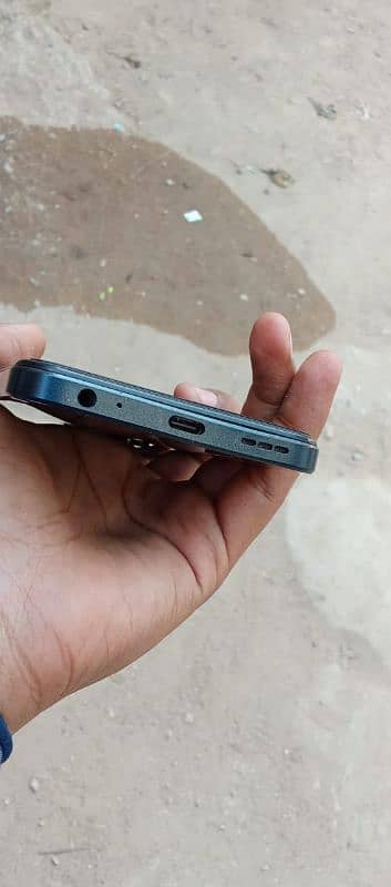 Infinix hot 30 paly  6/64 1