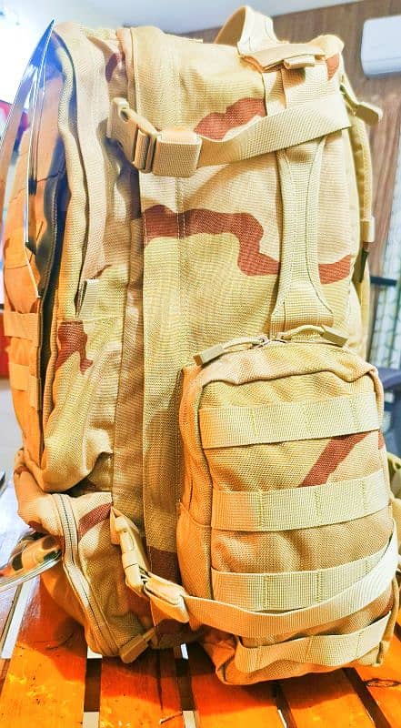 Bag Camouflage/ Backpack with Hydration-Military/ Hiking Bag-USA 1