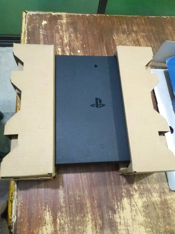 Sony Playstation 4 Pro console 5