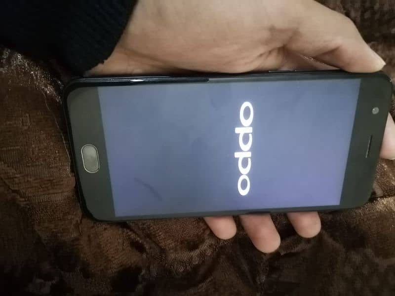 OPPO A57 6