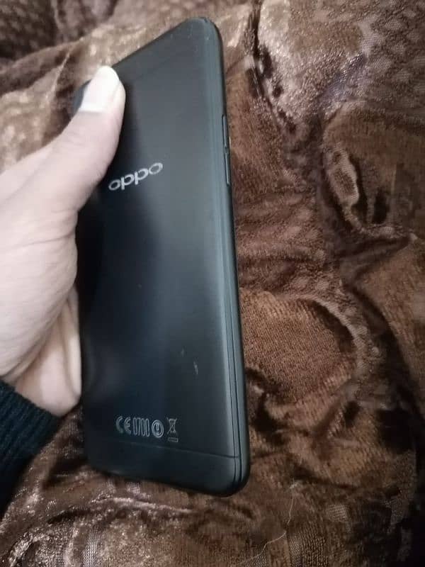 OPPO A57 8