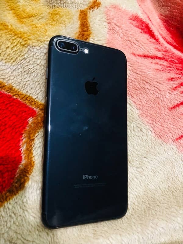 I phone 7 plus 128gb pta approved 0