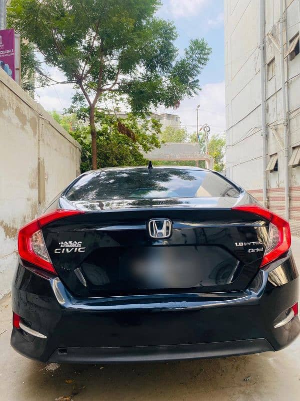 Honda Civic Oriel 2021 5