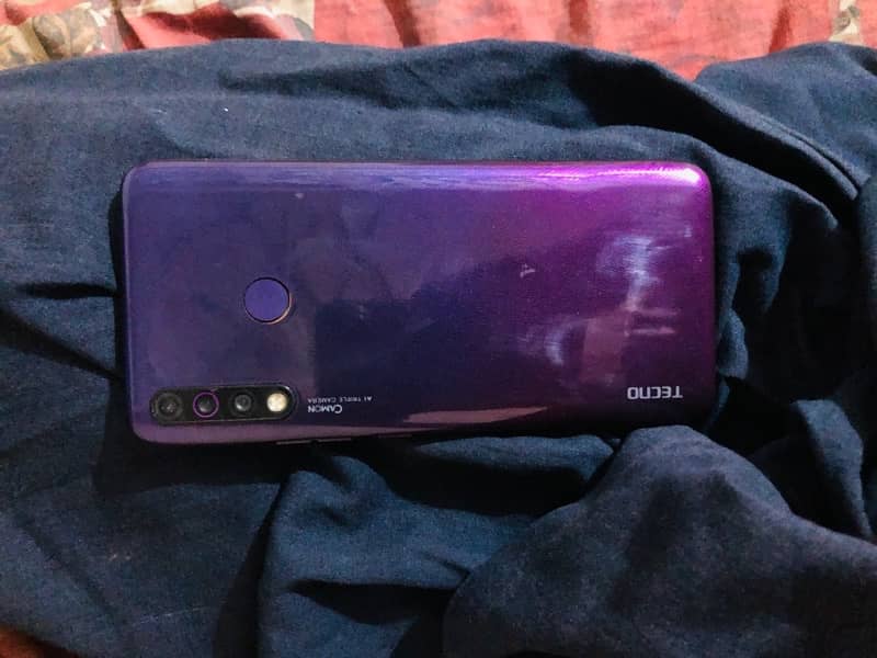 Camon 12 64 gb glass cracked 0