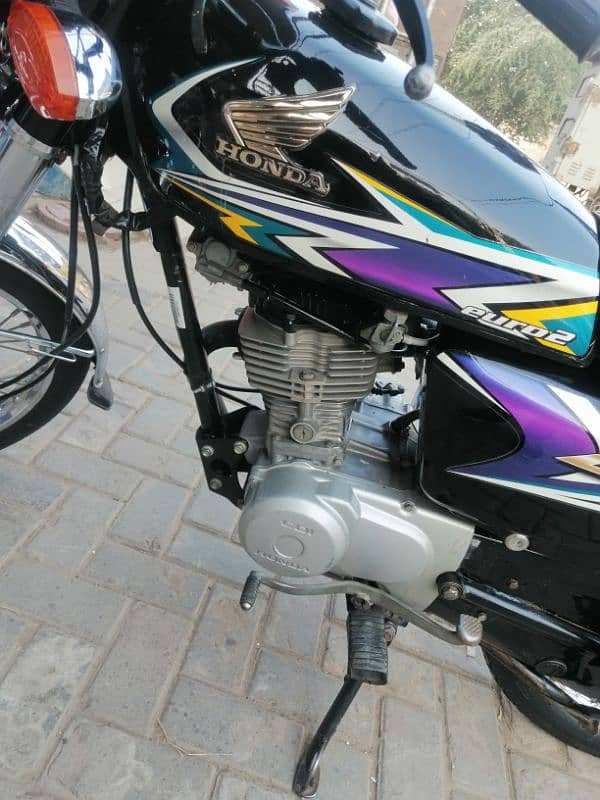 honda cg 125 2020 full lush conditoin 2