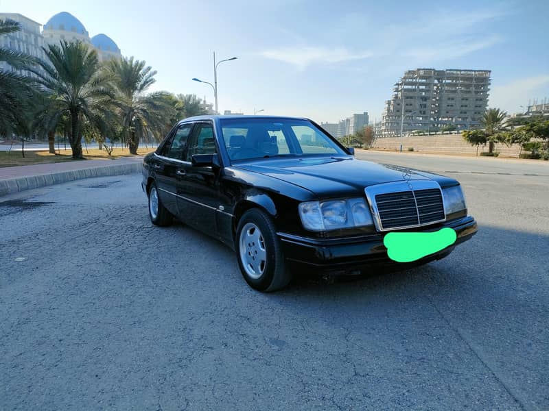 Mercedes E Class 1986 W124 OM 602 2500cc Diesel 0