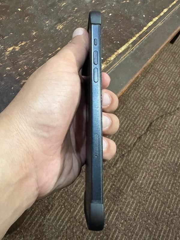 iPhone 15 Plus 128gb Black PTA 5