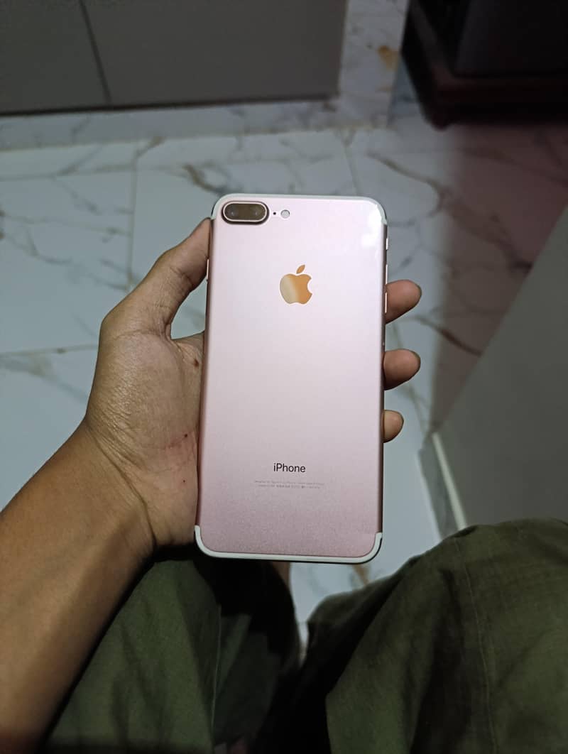 Apple iPhone 7 Plus 128 gb PTA Approved 0