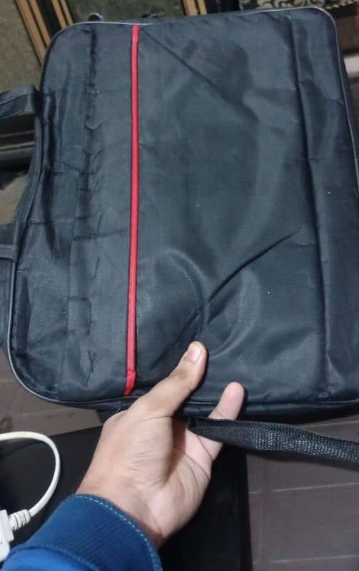 LENOVO LAPTOP + OFFICIAL CHARGER + OFFICIAL BAG 13