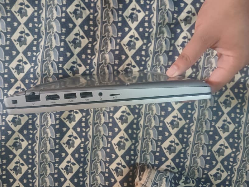 Dell Laptop 3551 10 by 10 condition 8