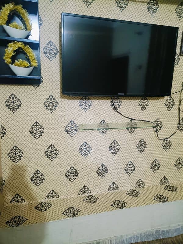 URGENT SALE SAMSUNG 43 INCH ORGINAL LED NOT OPEN NOT REPAIR 2