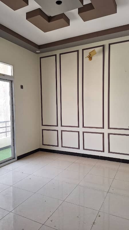 Lovely 3-Bedroom Apartment with Rooftop for Sale 7