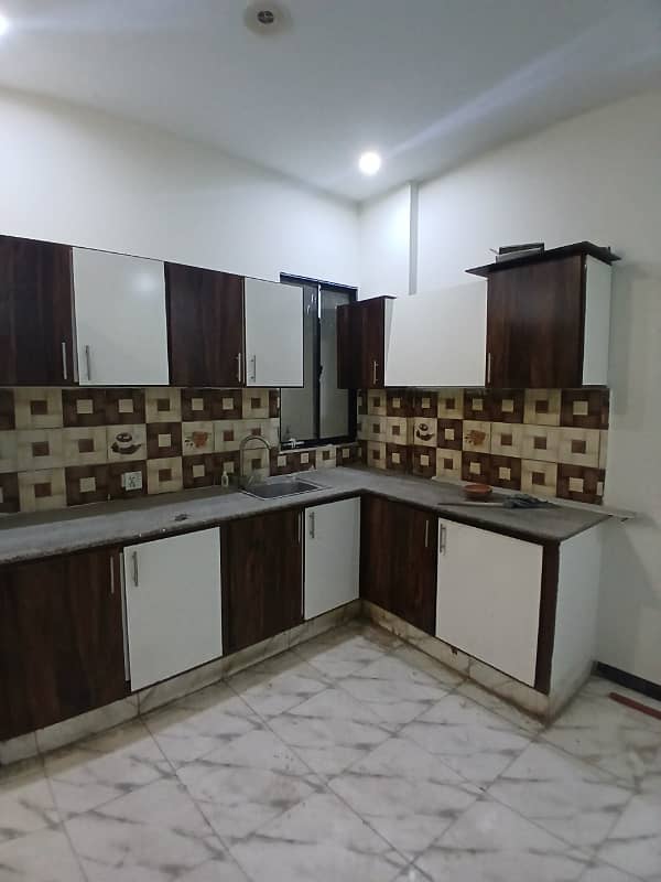 BRAND NEW LUXURIOUS 2 BED DD APARTMENT FOR RENT 5