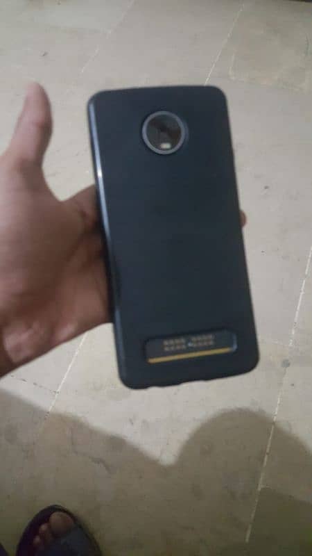 Motorola Z4 PTA approved hai 1