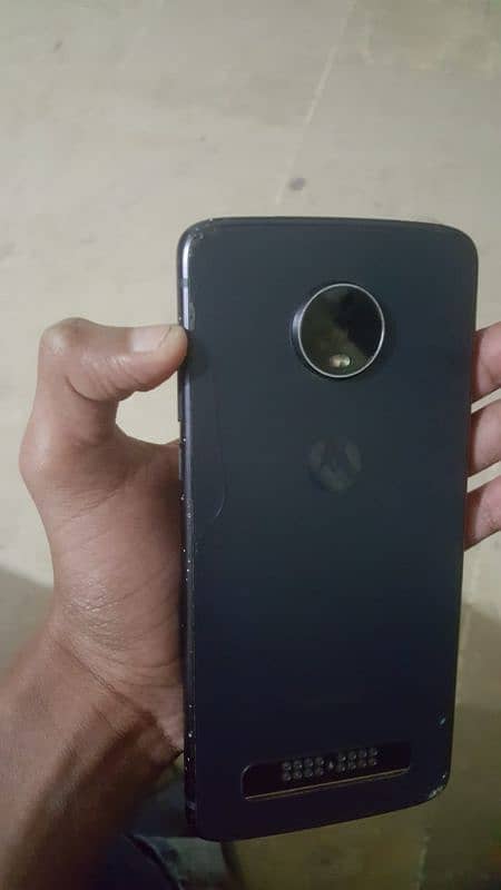 Motorola Z4 PTA approved hai 3