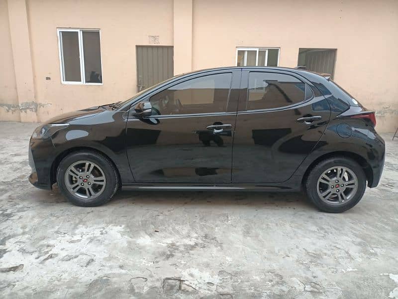 Toyota Yaris 2020 10