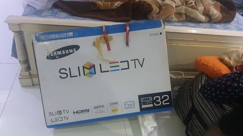 slightly used 32inch slim led 0