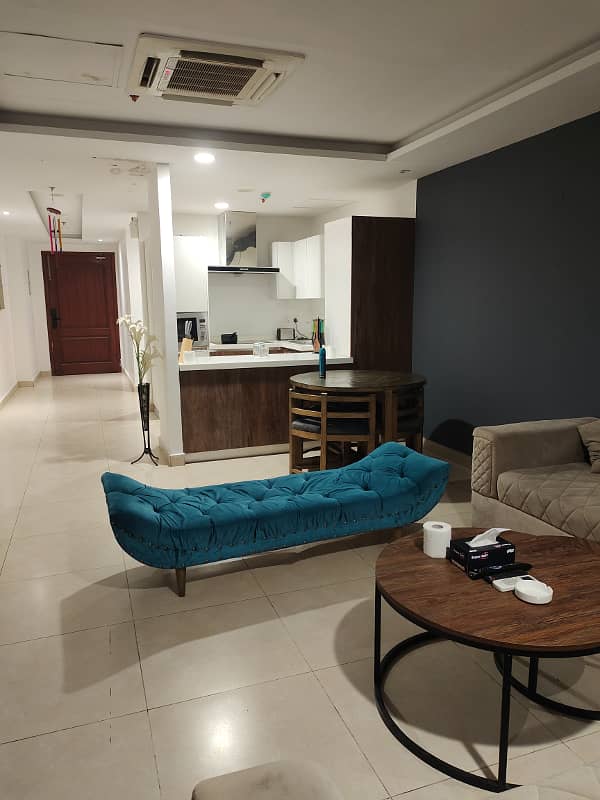 One Bed Room Apartment On Daily Basis At Gold Crest Mall 4