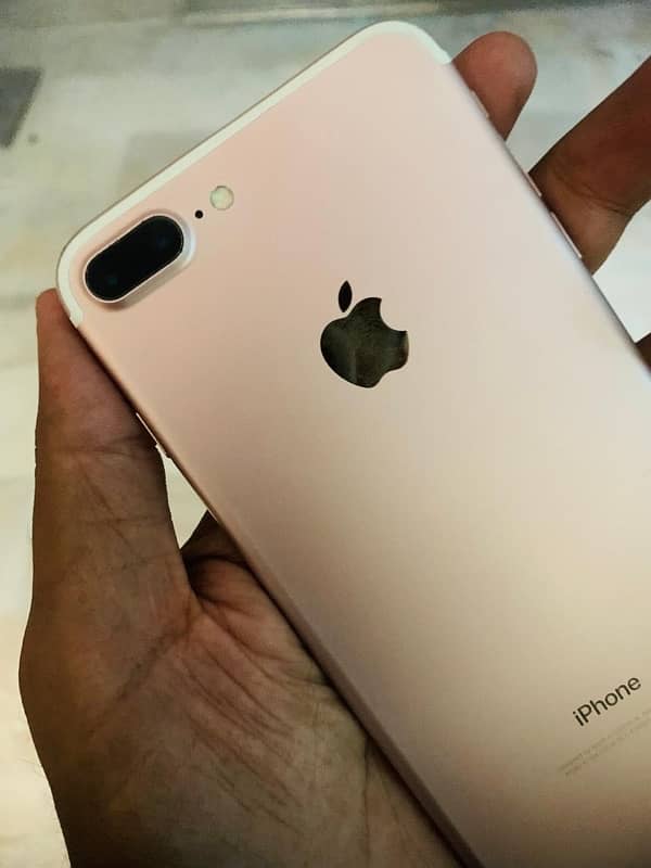 iphone 7plus 128gb pta approved 0347-0606029 0