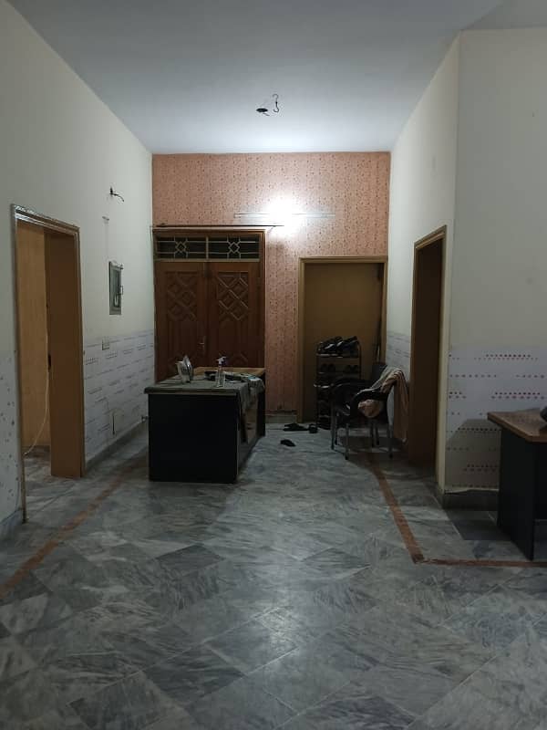 16 MARLA CORNER LOWER PORTION BACHULARS + SILENT OFFICE FOR RENT IN JOHAR TOWN LAHORE 2