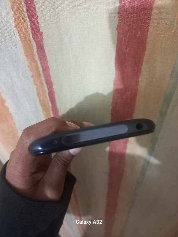 Vivo v17 pro for sale or exchange available with iphone 2